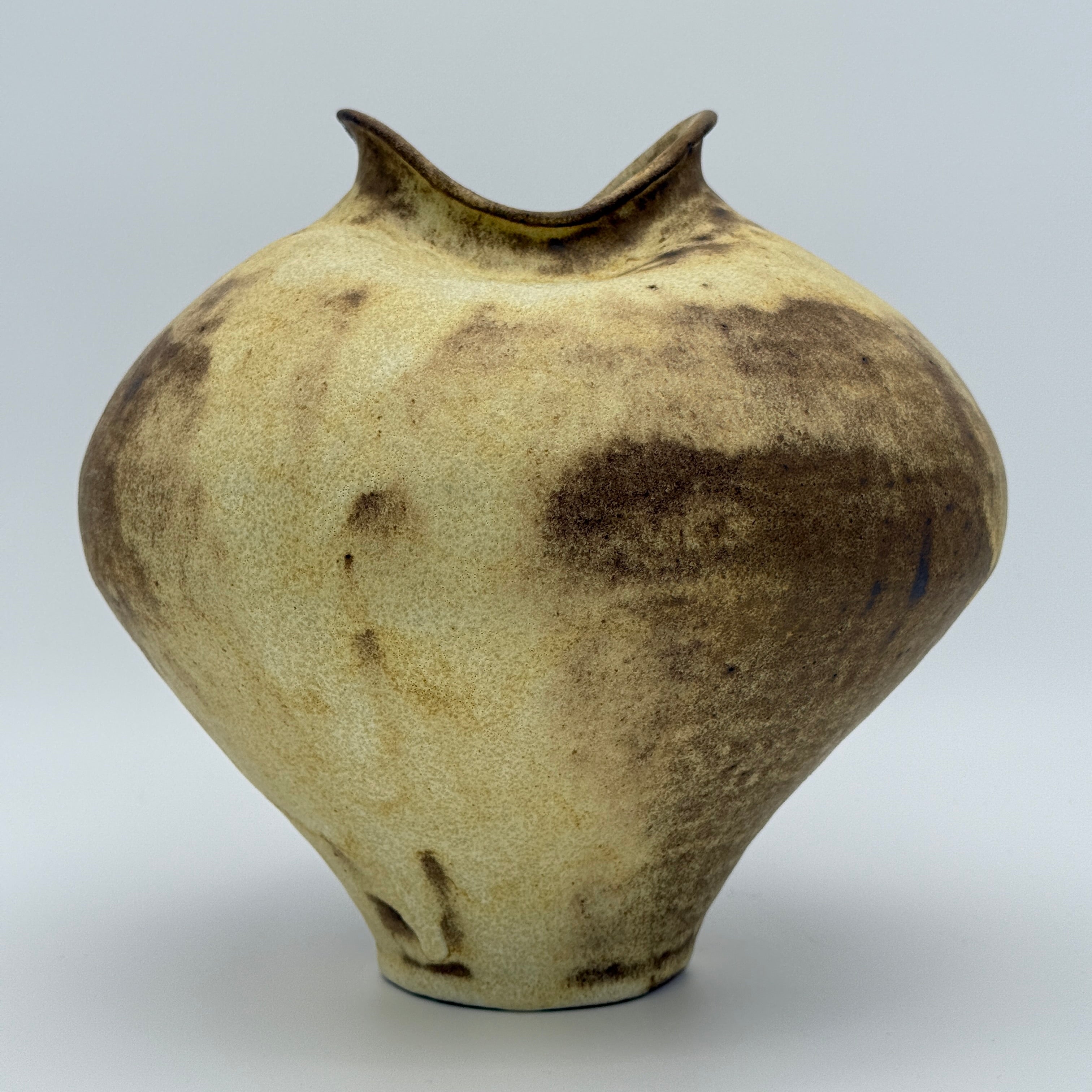 Desert - Medium Handcrafted Stoneware Vase