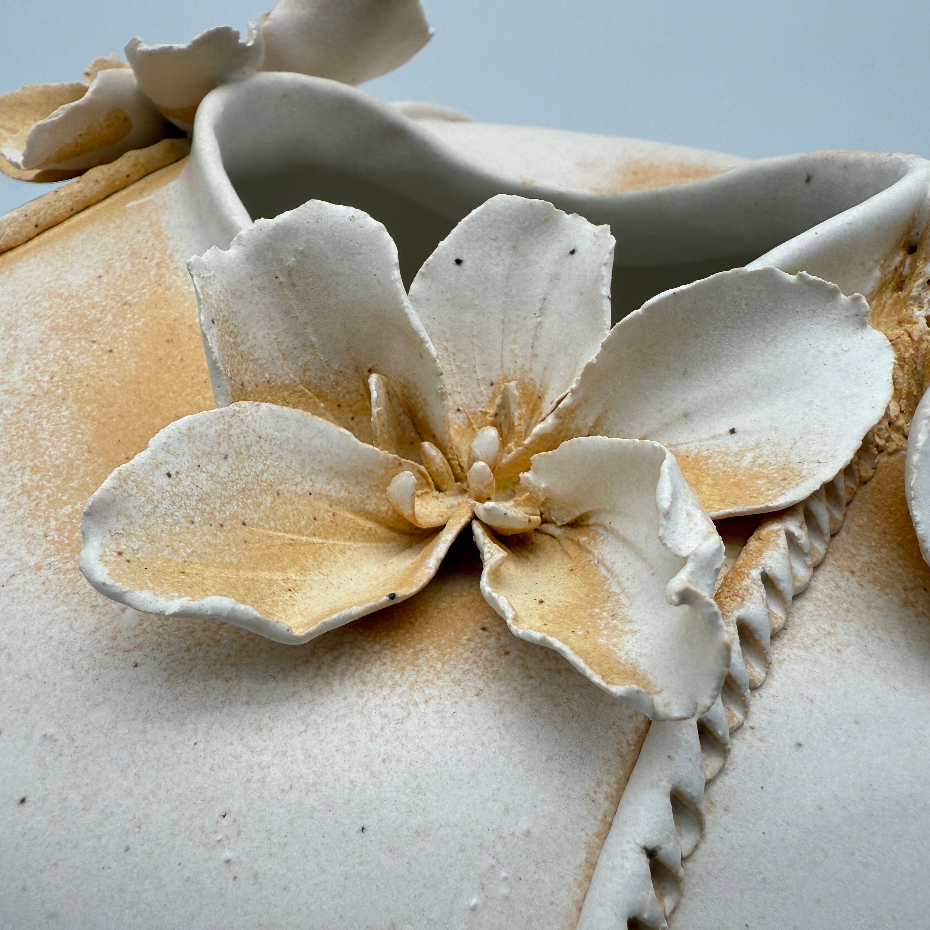 Matte White Flower Vase - Pink Blush