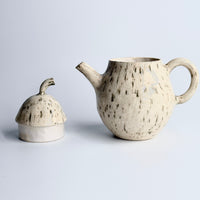 Pre-Order Pear Teapot Set (One Teapot and Two Cups)