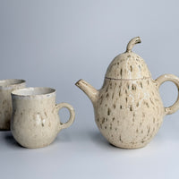 Pre-Order Pear Teapot Set (One Teapot and Two Cups)