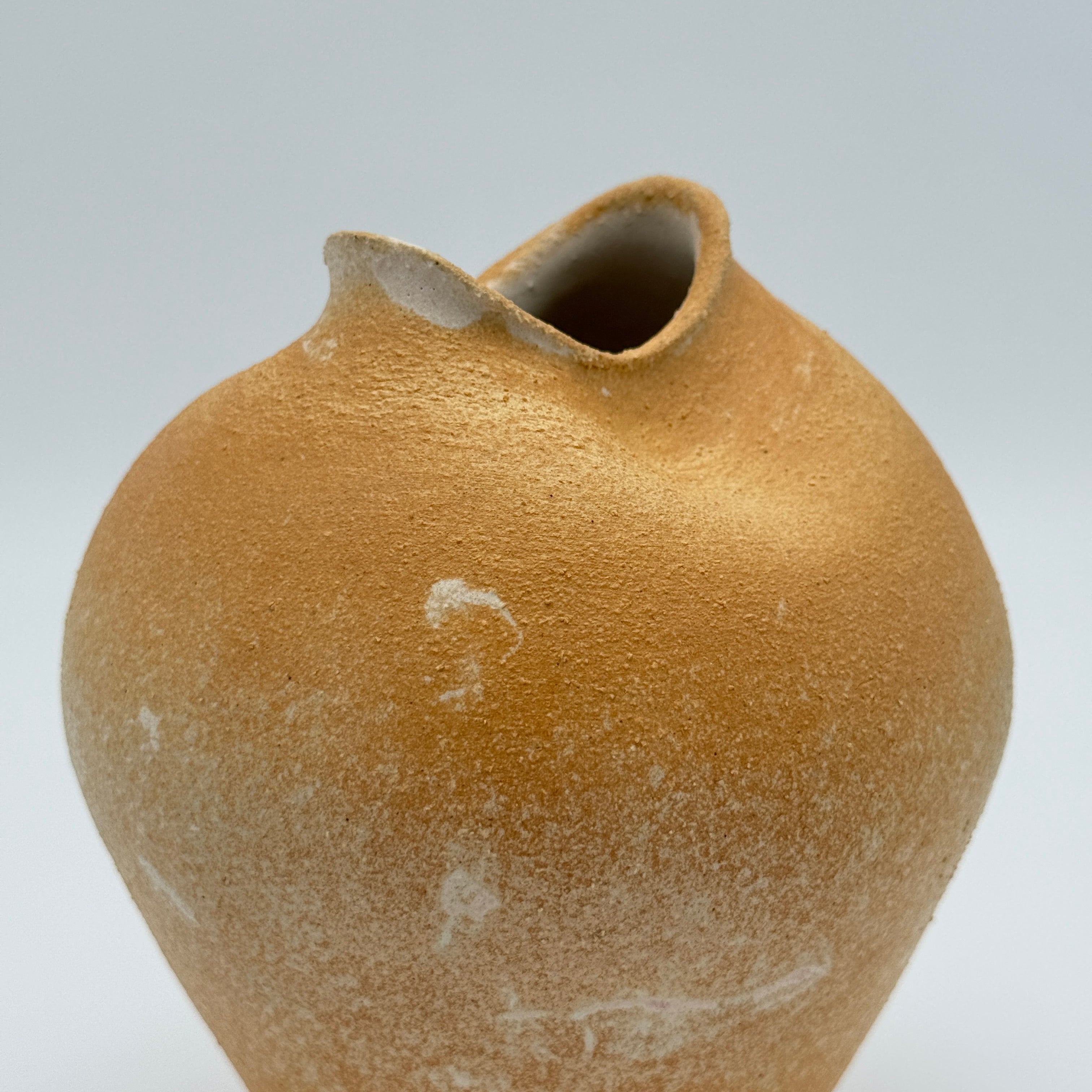 Sundirt - Small Size Ceramic Vase