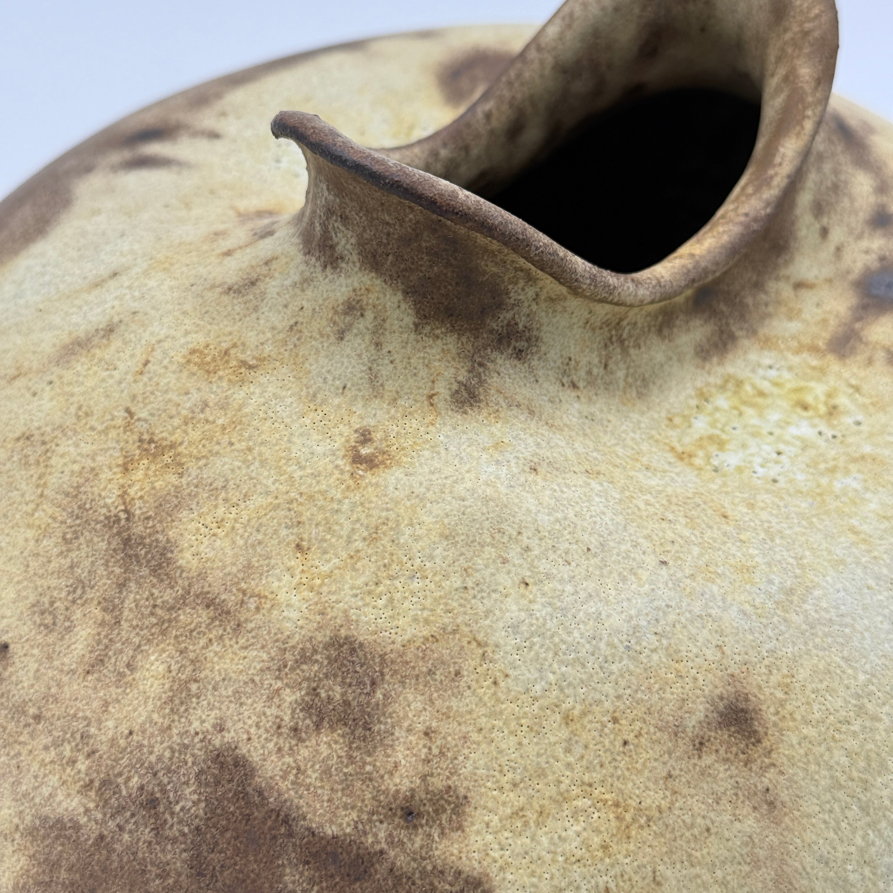 Desert - Medium Handcrafted Stoneware Vase