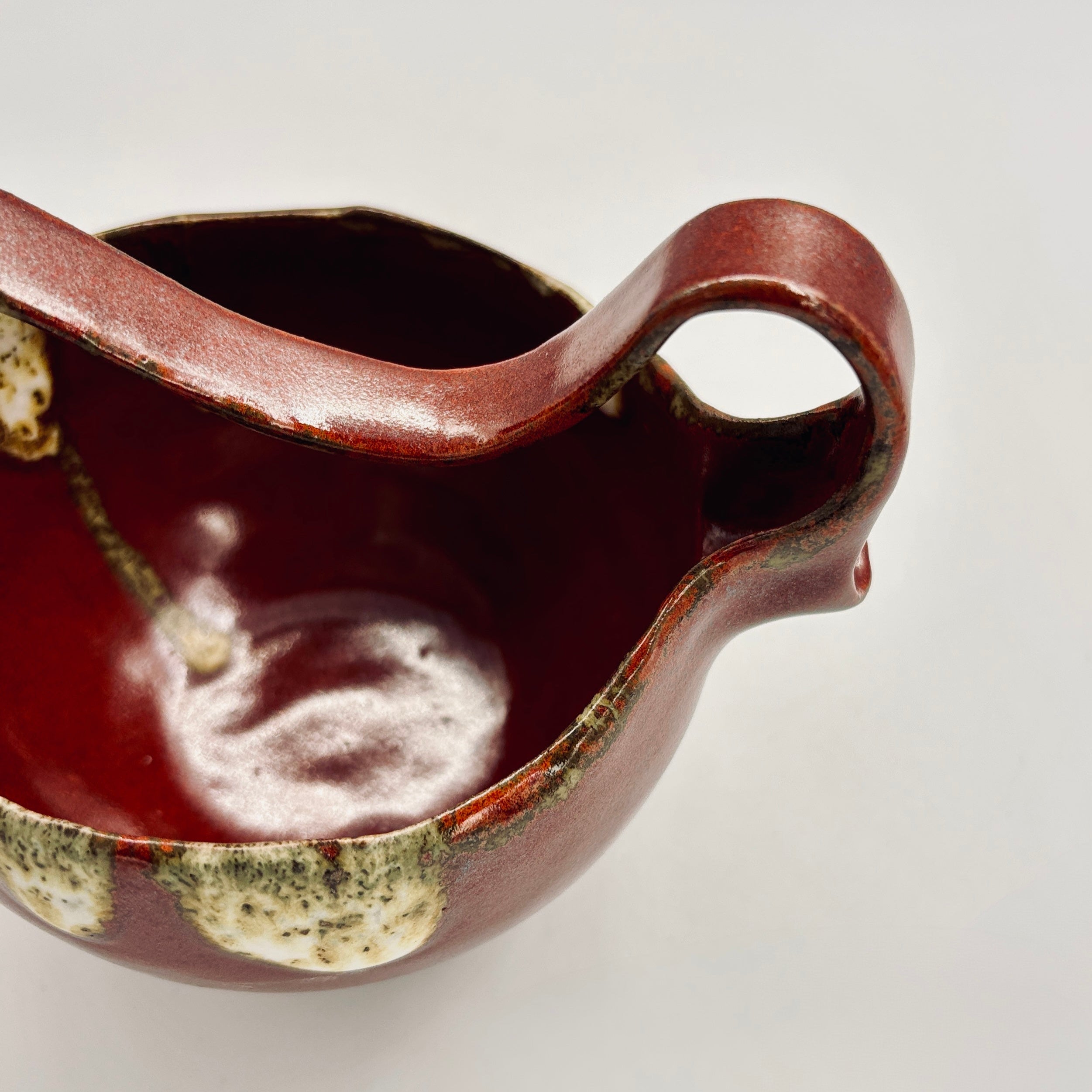 Carrara Vista Tea Set (Lusty Red)