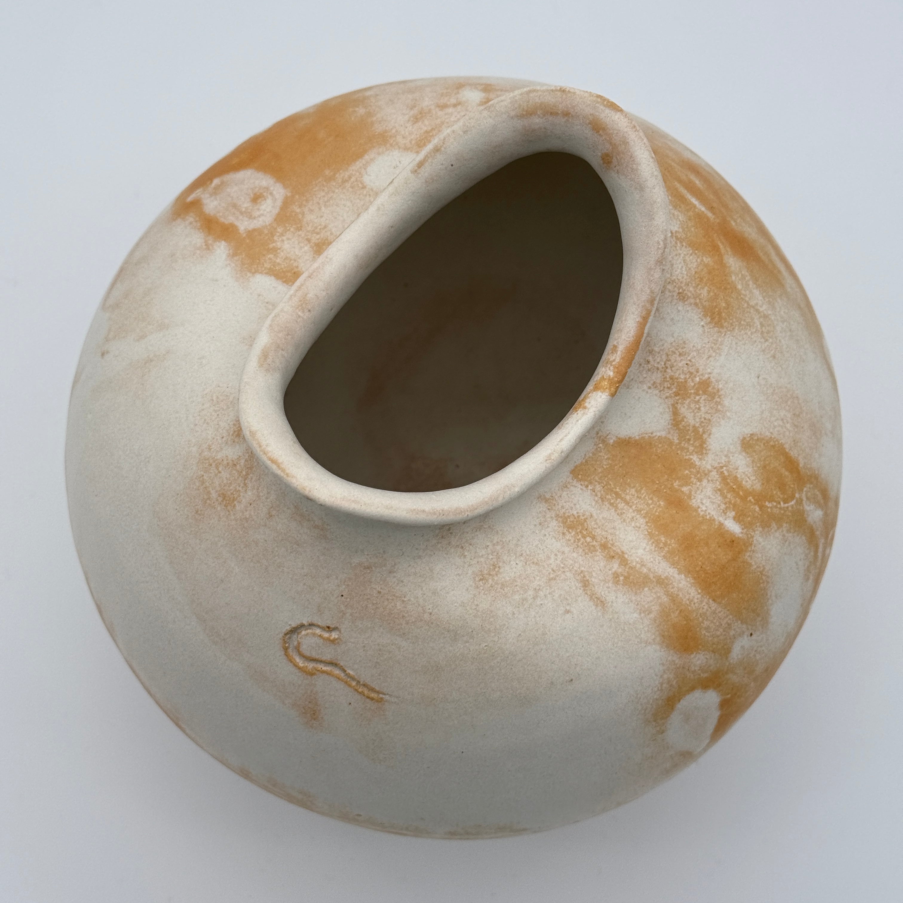 Desert Clouds - Matte White Moon Jar