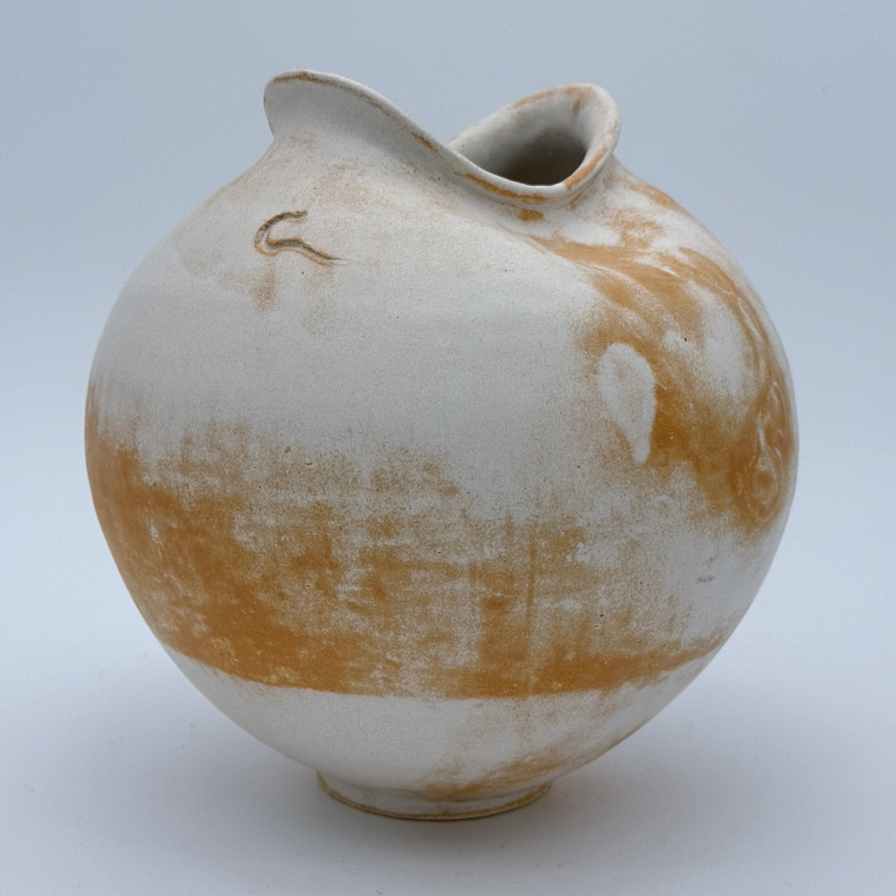 Desert Clouds - Matte White Moon Jar