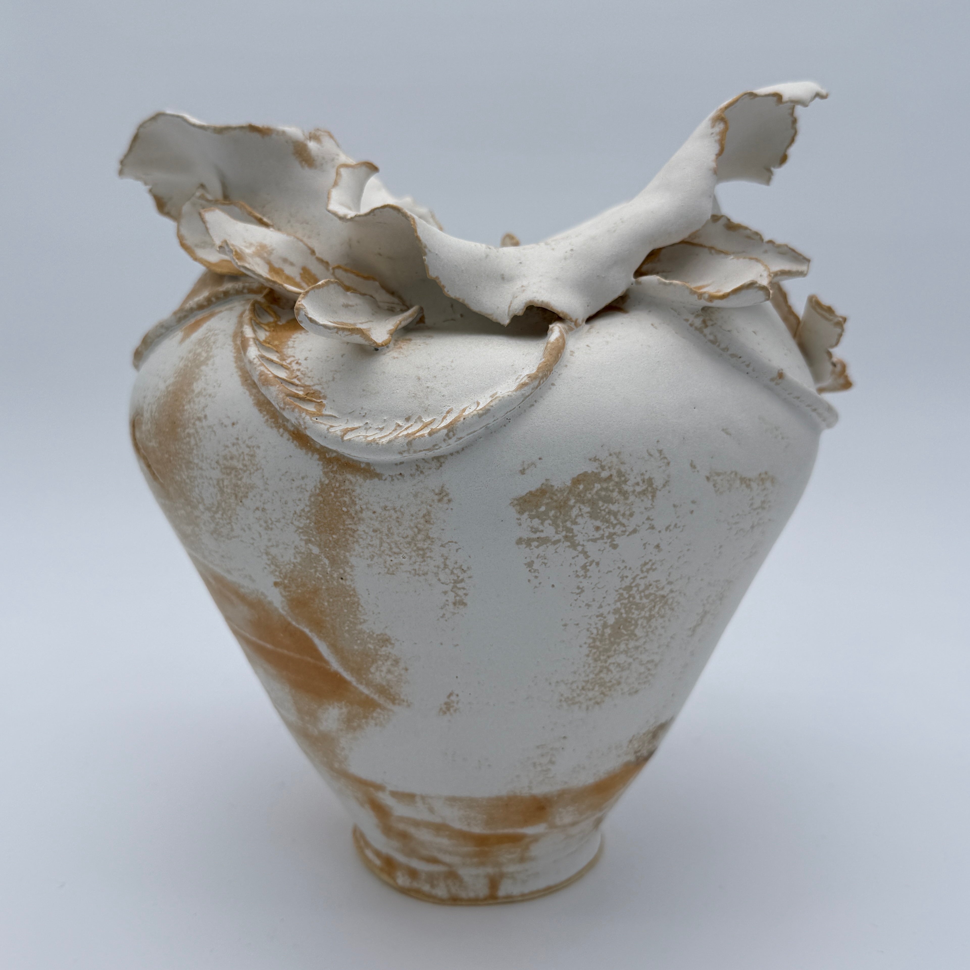 Matte White Flower Vase - Wave Neck